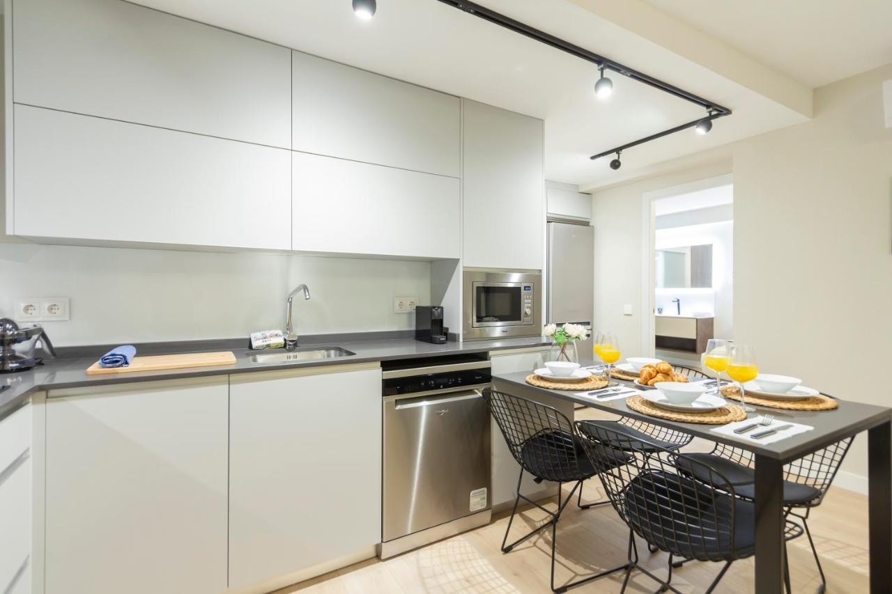 Dobo Homes Clara Del Rey Madrid Exterior foto