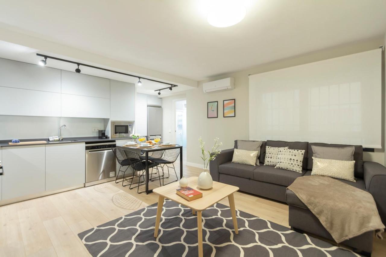 Dobo Homes Clara Del Rey Madrid Exterior foto