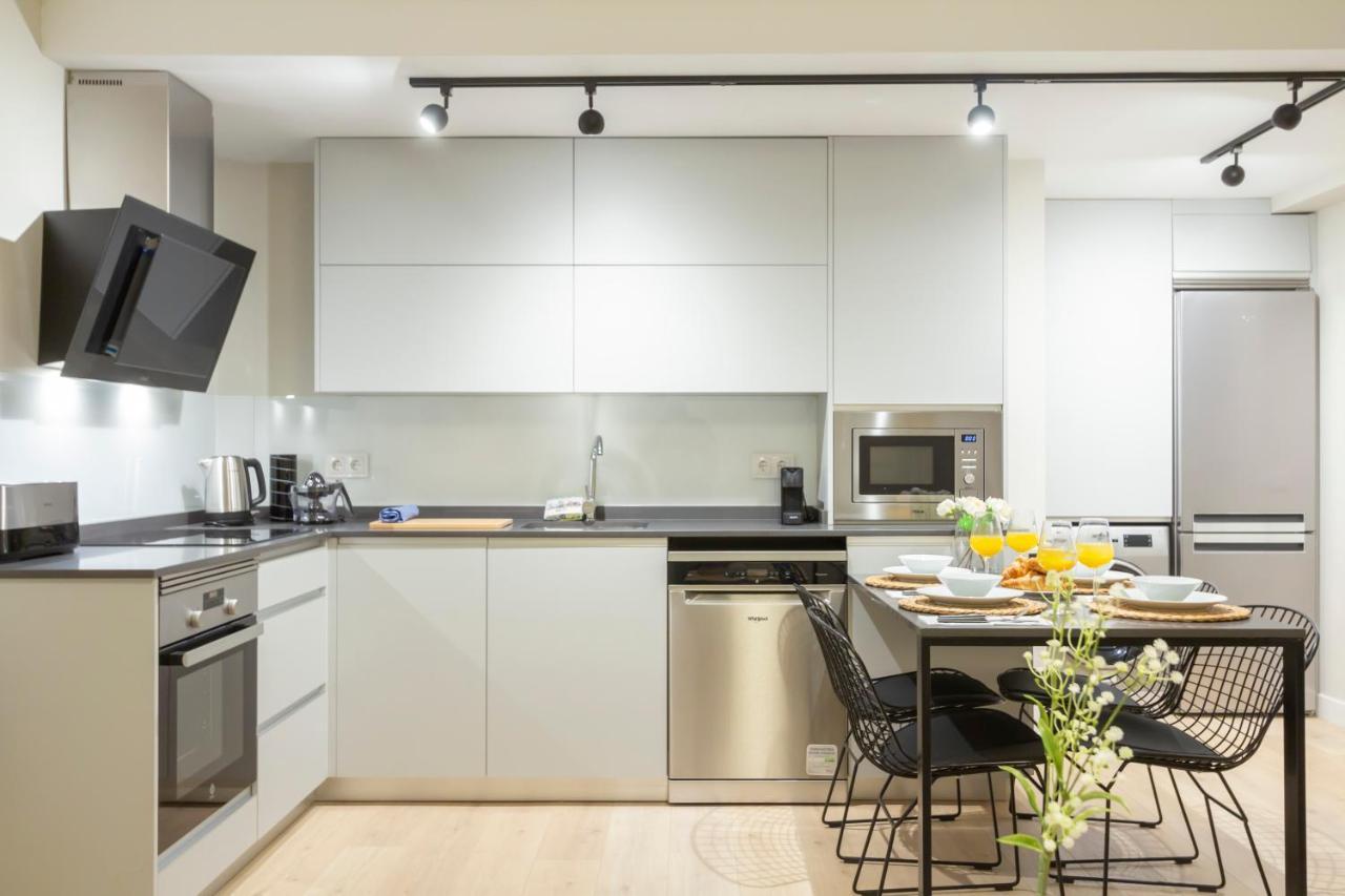 Dobo Homes Clara Del Rey Madrid Exterior foto